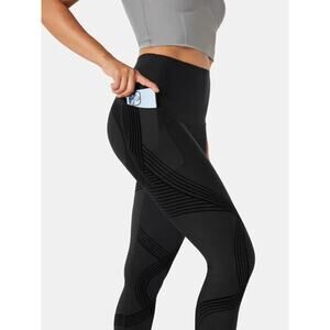 Black High-Waisted Ribbed Leggings